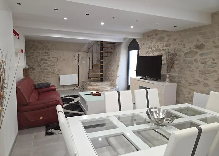 Confort Apartment *